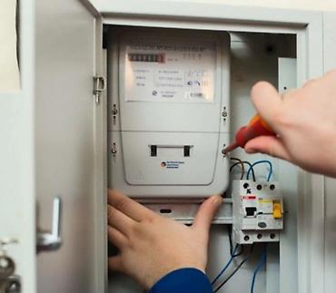 Электрики: Электромонтаж и мелкий ремонт в квартире/доме Профессиональные — 9