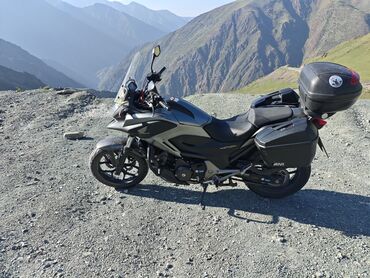 мотоцикл java: Honda, 750 куб. см, Бензин, Чоңдор үчүн, Колдонулган