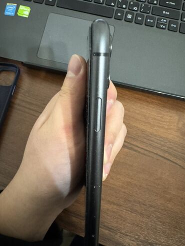 Apple iPhone: IPhone 11, Черный — 8