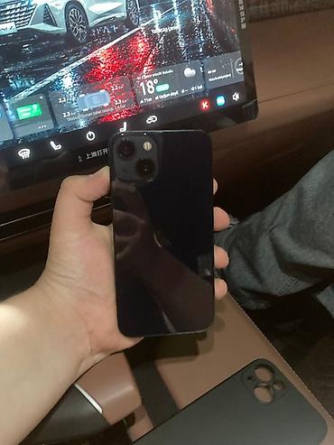 iphone 13 adapter: IPhone 13, 128 GB, Midnight, Face ID — 1