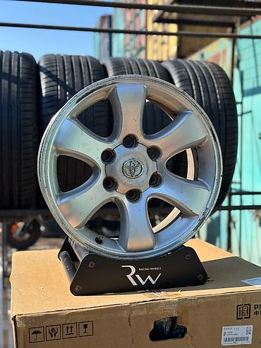 Диски: Литые Диски R 17 Toyota, Комплект, отверстий - 6, Б/у — 10
