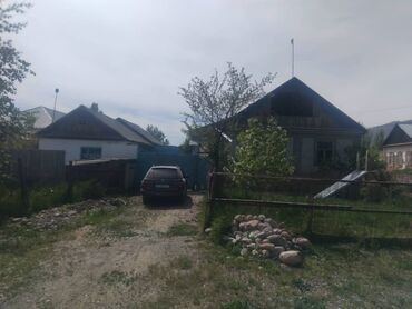 чекиш ата квартира керек: Үй, 1 кв. м, 5 бөлмө, Менчик ээси