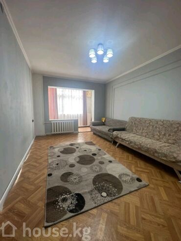 105 серия квартир: 1 комната, 35 м², 105 серия, 1 этаж, Старый ремонт