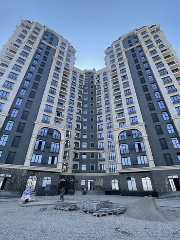 квартира для семьи: 2 комнаты, 77 м², Элитка, 4 этаж, ПСО (под самоотделку)