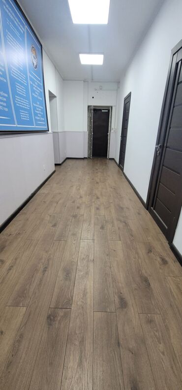 продаю офисное помещение: Сдаю Офис, 120 м², В жилом комплексе, 1 линия