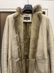 kurkler: Armani dublyonka( material naturaldir, suni deyil) Armani дубленка(