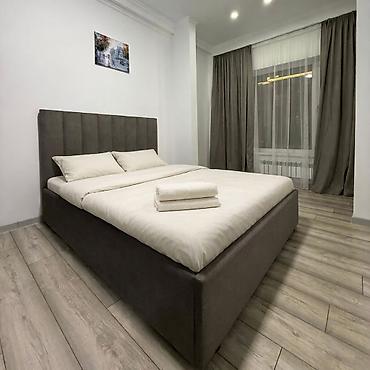 Посуточная аренда квартир: 1 комната, Люкс, элитка, Асанбай мкр, Душевая кабина, Постельное белье, Кондиционер — 2