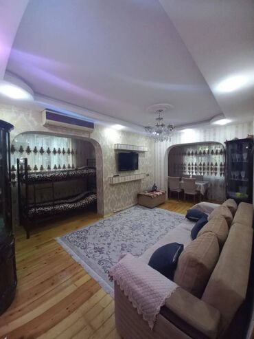 Köhnə tikili: Bakı, Bakıxanov qəs., 2 otaqlı, Köhnə tikili, 61 kv. m — 1