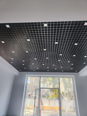 Натяжной потолок: ПОДВЕСНЫЕ ПОТОЛКИ ГРИЛЬЯТО, АРМСТРОНГ И РЕЕЧНЫЙ ПОТОЛОК На любой — 9