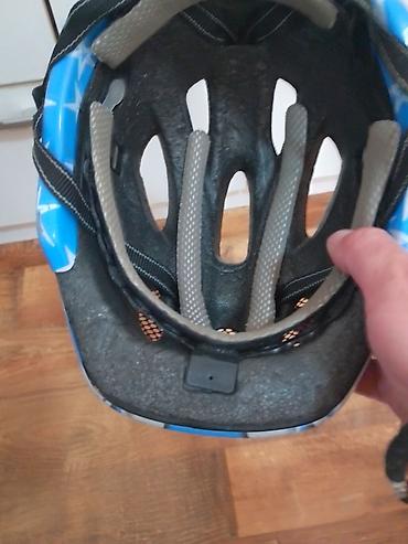 Oprema za bicikliste: Dečija biciklistička kaciga KED - Veličina: podesiva (zadnji točkić — 12