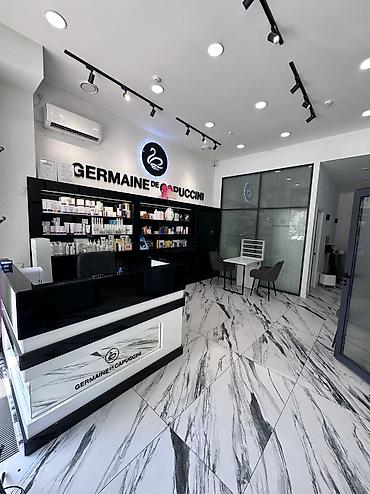 Аренда помещений свободного назначения: Сдаем место для мастера маникюра в уютной студии красоты. Адрес — 4