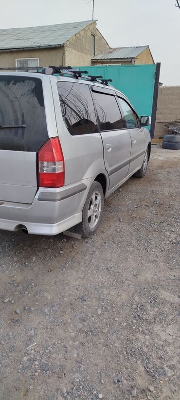 митсубиси спаке стар: Mitsubishi Space Wagon: 2002 г., 2 л, Механика, Бензин, Минивэн