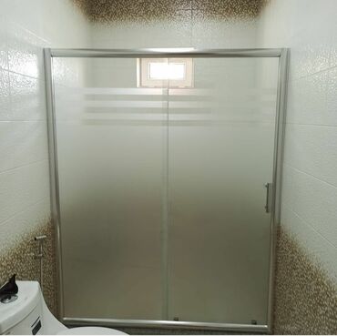 Duş kabinaları, arakəsmələr: Yeni Üstü açıq kabina, Künc üçün, Pulsuz çatdırılma — 28