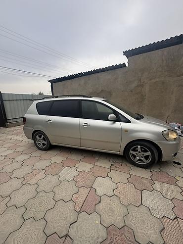 бензанасос на матиз: Toyota Ipsum: 2002 г., Универсал — 2