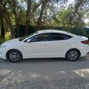 Унаа сатуу: Hyundai Avante: 2019 г., Автомат, Седан