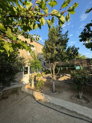 Həyət evləri və villaların satışı: 4 otaqlı, 220 kv. m, Kredit yoxdur, Orta təmir -da lalafo.az — 27 Həyət evləri və villaların satışı: 4 otaqlı, 220 kv. m, Kredit yoxdur, Orta təmir — 27