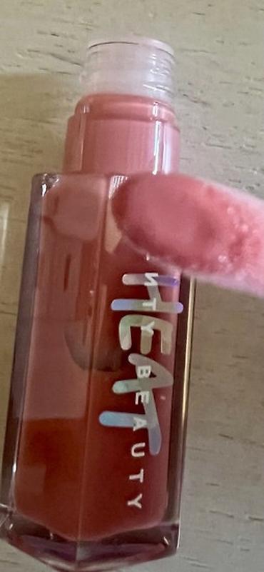 Fenty Beauty Gloss Bomb Heat – univerzalni sjaj za usne (luminizer +