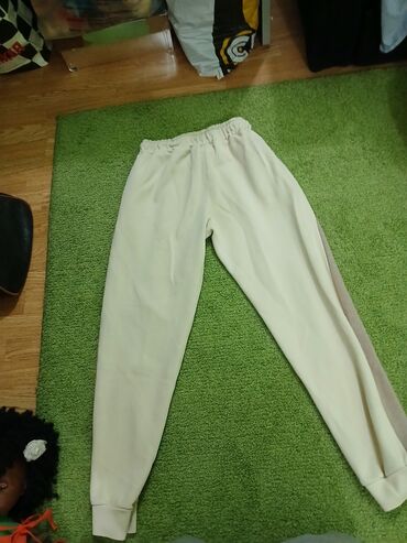 Trenerke: Komplet trenerki/pantalona za slobodno vreme – 4 para - Model 1 — 6