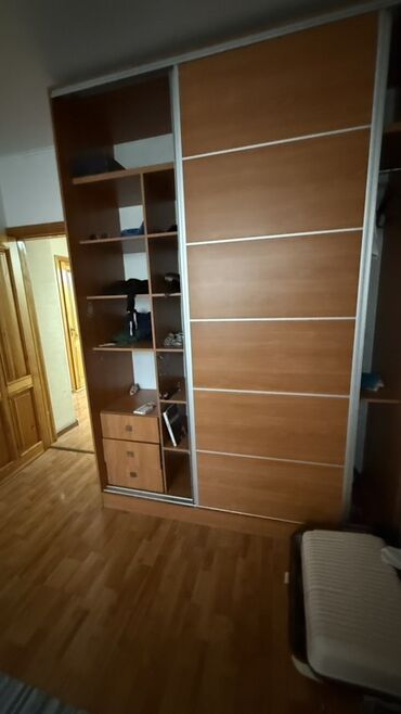 Долгосрочная аренда квартир: 3 комнаты, С подселением, С мебелью частично — 2