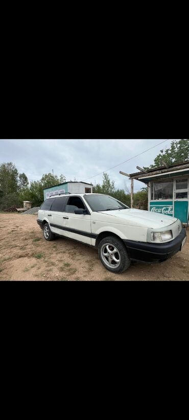 автомобиль ош: Volkswagen Passat CC: 1990 г., 1.8 л, Механика, Бензин, Универсал