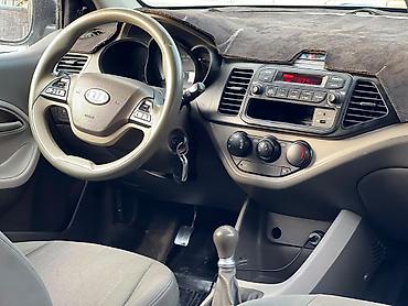 Продажа авто: Kia Picanto: 2012 г., 0.1 л, Механика, Газ, Хэтчбэк — 3