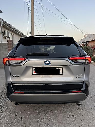 model y: Toyota RAV4: 2021 г., 2.5 л, Гибрид, Кроссовер — 4