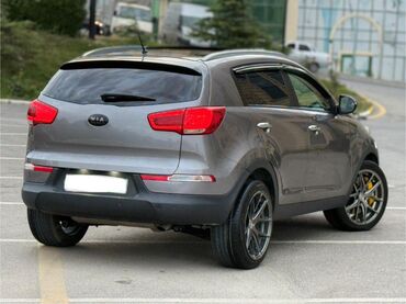 Kia: Kia Sportage: 2 l | 2014 il Krossover — 14