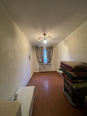 900: 1 комната, 12 м², БГУ Гостиничный тип, 4 этаж, Старый ремонт — 1