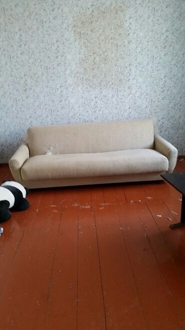 диван в стиле лофт: Divan, İşlənmiş, Parça, Çatdırılma yoxdur