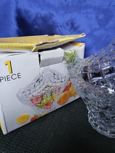 Kuhinjski setovi: Bimbonijera nova,pun rad. Bombonijera izgleda kao kristalna,ali — 3