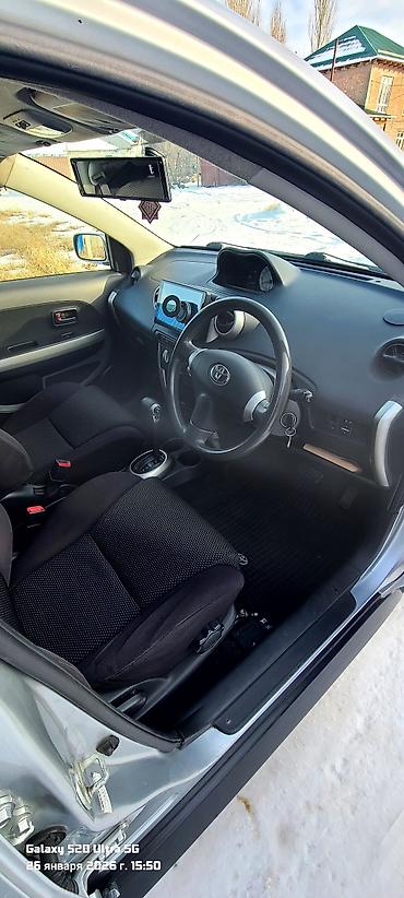 Toyota: Toyota ist: 2003 г., Автомат, Бензин, Хэтчбэк — 7