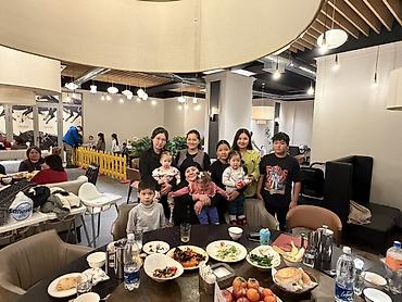 Курьерская доставка: Услуга курьерской доставки по городу через приложение. - Быстрая — 72