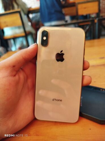 iphone red 7: IPhone Xs, Б/у, 64 ГБ, Золотой, Защитное стекло, Чехол, 71 %