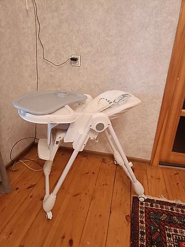 Yemək masaları, oturacaqları: Usaq yemek masası az istifade olunub heç bir defekti yoxdu remenleri — 2