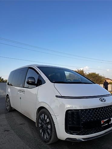 sprinter bazar: Hyundai Staria: 2021 г., 3.5 л, Газ, Минивэн — 2