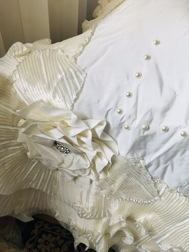 Örtüklər: Yataq üçün rəng - Bej Yataq örtüyü — 9