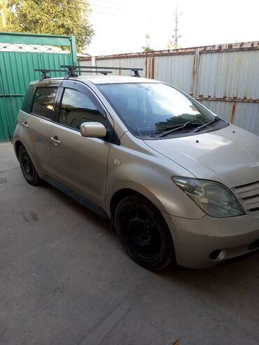 тайота авенсис 2: Toyota ist: 2003 г., 1.3 л, Автомат, Бензин