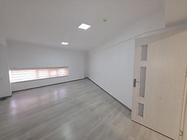 gence kiraye evler: İcarəyə verilir 4 otaqlı ofis 182 m², Ağ şəhər q. Daha 7 şəklə bax — 9