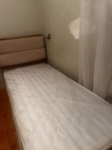 Çarpayılar: Təknəfərlik çarpayı, Bazasız, Matras ilə, Siyirməsiz