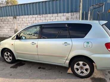 на портер шины: Toyota Ipsum: 2002 г., 2.4 л, Автомат, Бензин, Вэн/Минивэн