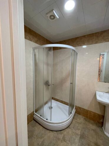 Uzunmüddətli kirayə mənzillər: Xətai park yaşayış kompleksində 20 mertebeli binanın 18-ci — 12