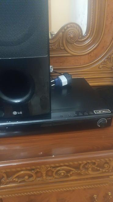 kohne maqintafon: LG ev kinoteatrı komplekti - Marka/model: LG, Full HD və Bluetooth — 3
