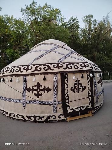 Аренда юрт: Аренда юрты, Каркас Деревянный, 65 баш, С полом, Самовар, Стол — 14