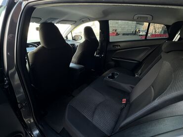 Toyota: Toyota Prius: 2017 г., 1.8 л, Гибрид, Седан — 9