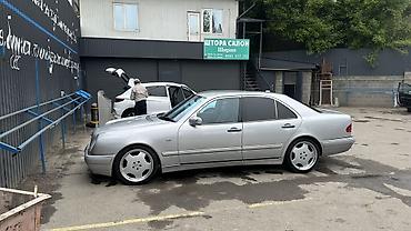 mers 210: Mercedes-Benz E-Class: 1999 г., 3.2 л, Автомат, Газ, Седан — 6