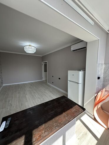 Продажа квартир: 1 комната, 46 м², 106 серия, 9 этаж, Евроремонт — 3