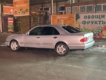 мерс минвен: Mercedes-Benz E 200: 1998 г., 2 л, Механика, Бензин, Седан