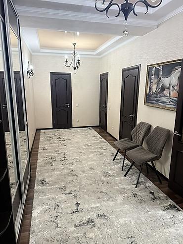 Ковровые дорожки: Сдается просторная евротрешка площадью 98 м². Квартира чистая — 1