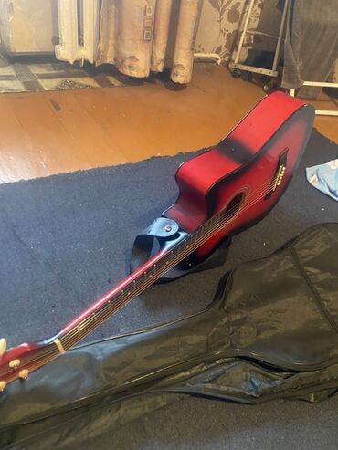 гитара для начинающих купить: Акустическая гитара с вырезом (cutaway), классическая форма корпуса