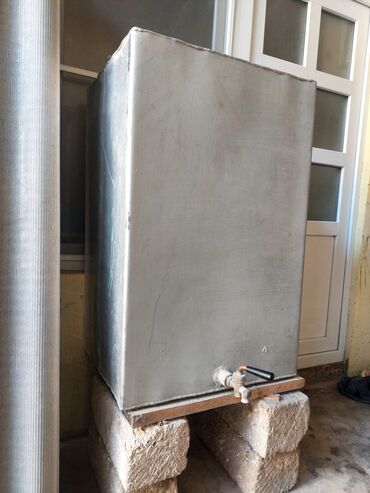 Bağ və bostan üçün digər məhsullar: Bak, Paslanmayan polad, 280 l l, İşlənmiş, Ünvandan götürmə, Ödənişli çatdırılma
